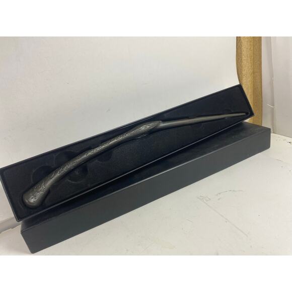 Universal Studios Wizarding World Of Harry Potter Bellatrix Lestrange Wand - Picture 1 of 6